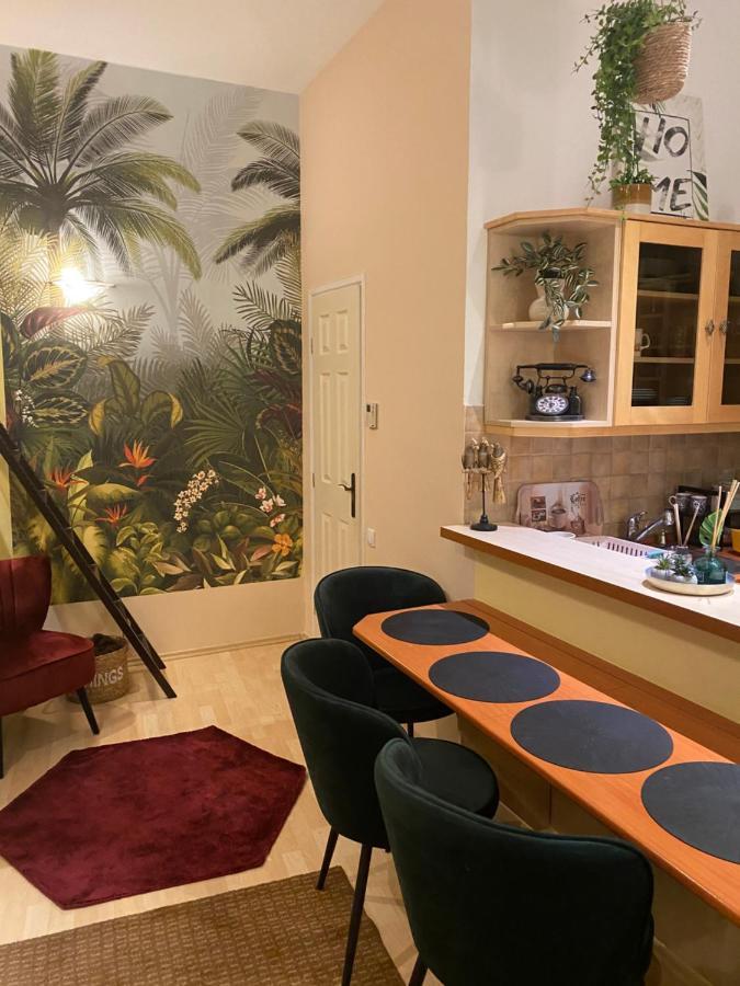 Jungle Story Apartment By Millenaris Park With Free Parking Budapest Extérieur photo